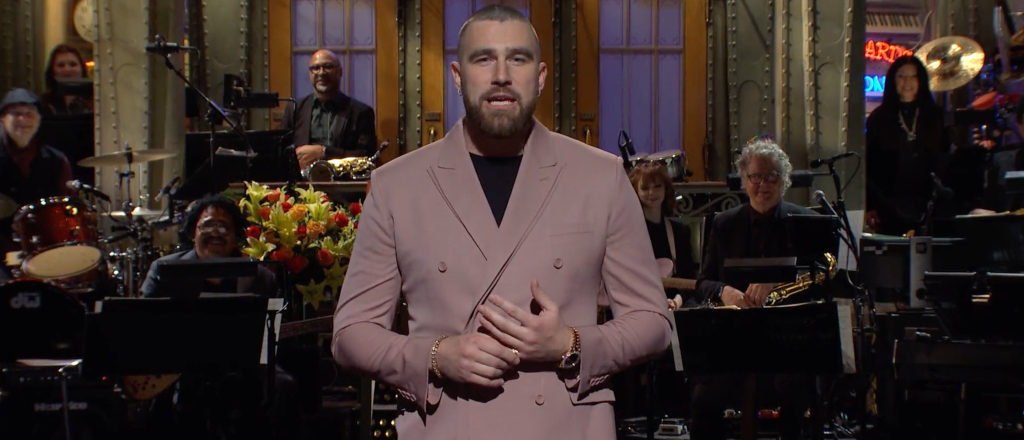 travis kelce snl