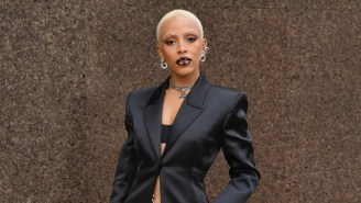 Fans Called Doja Cat’s Tattoo ‘Demonic,’ So She Gave Them An Art History Lesson