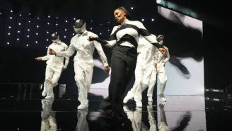 A K-Pop Stan Dissed Janet Jackson’s Dancing, Which Of Course Sparked A Viral Discussion