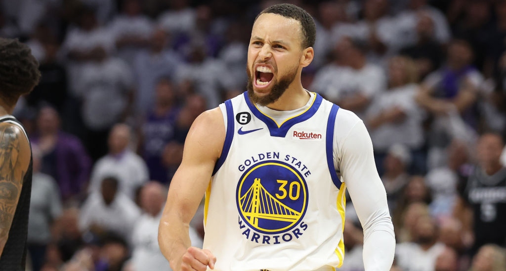 Steph Curry Wants To Beat Sabrina Ionescu's 3Point Contest Record