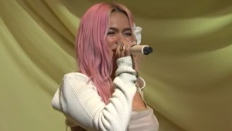 Karol G Shined Bright In A Performance Of ‘Mientras Me Curo Del Cora’ On ‘Saturday Night Live’