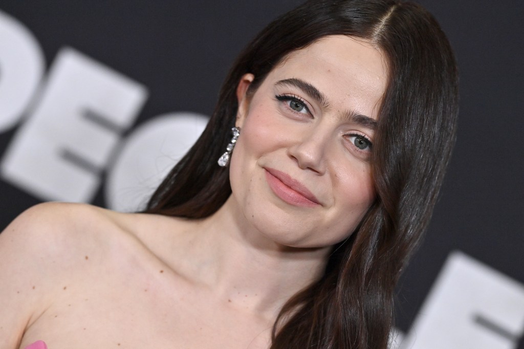 The Bear: Season Two; Molly Gordon Joins FX Series in Recurring