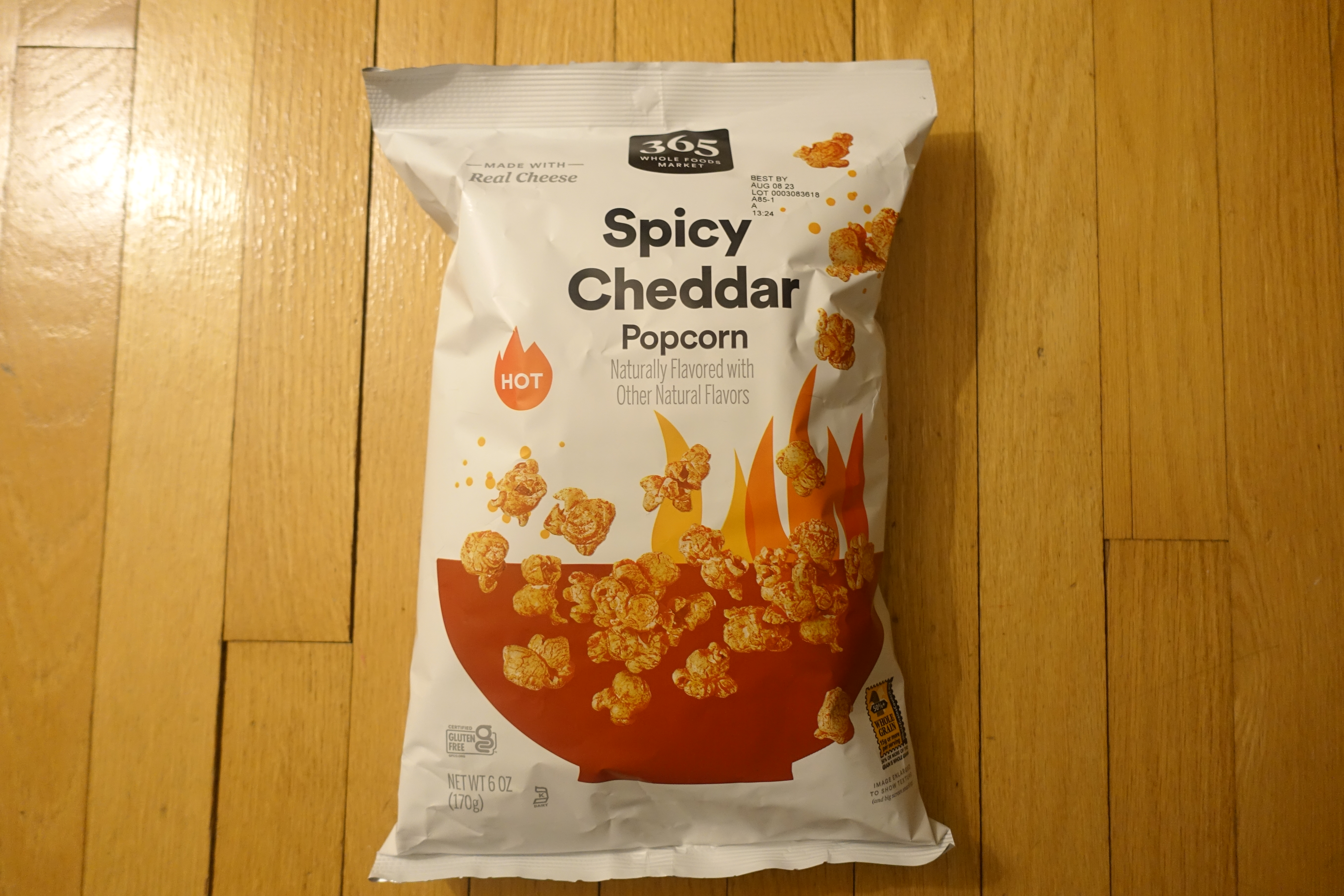 Whole Foods Spicy Cheddar