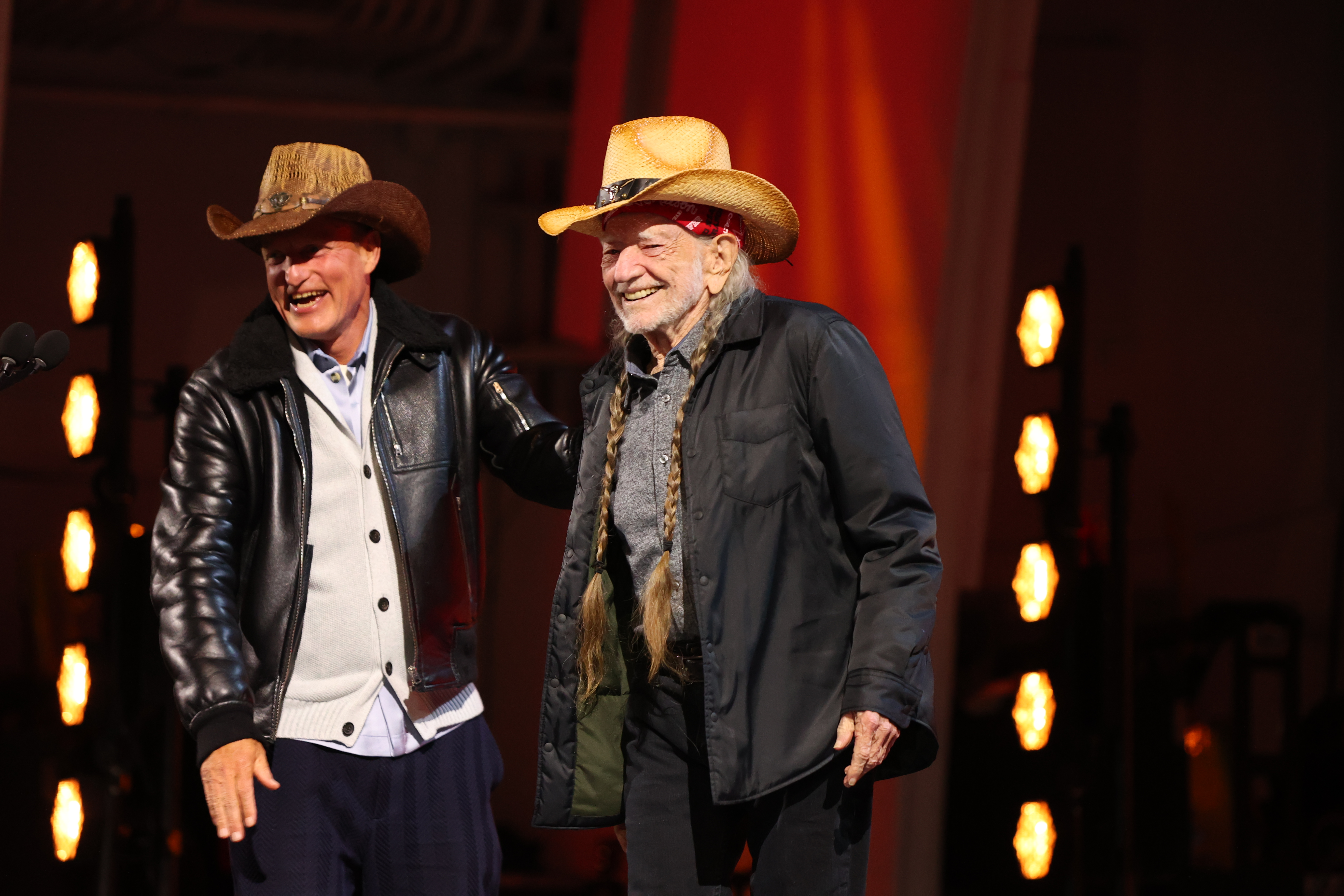 Willie Nelson, Woody Harrelson