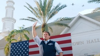 A Ron DeSantis Super PAC Got Hilariously Busted Adding Fake Fighter Jets To An Ad For His Campaign