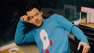 Harry Styles Is Joined By A Special Little Friend In His New ‘Satellite’ Video