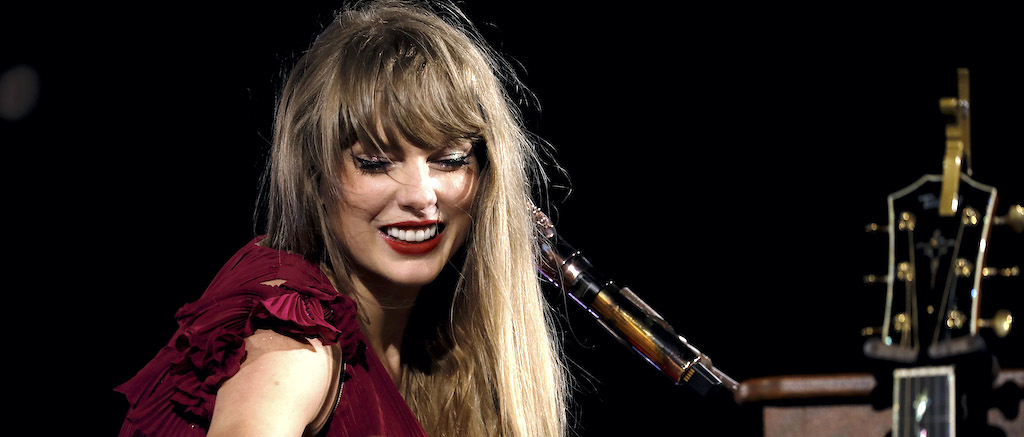 What Taylor Swift Songs Have Gone To No. 1?