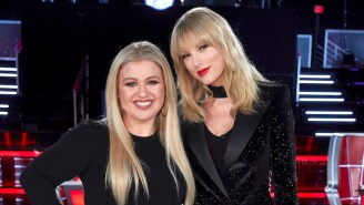 Despite Her Prophetic Tweet, Kelly Clarkson Doesn’t Want To Take Credit For The Idea Of Taylor Swift Re-Recording Her Albums
