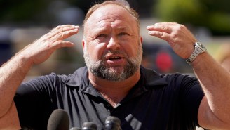 Alex Jones Is Fuming That Everyone ‘Misunderstood’ What He Meant When He Said That He Will ‘Eat Your Leftist A**’