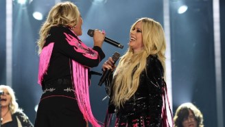 Miranda Lambert Brought Out Avril Lavigne For Surprise Performances Of Some Of Their Earliest Hits