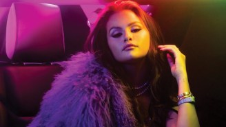 Selena Gomez Used An Infamous ‘Sex And The City’ Break-Up Tactic In Her Latest Video
