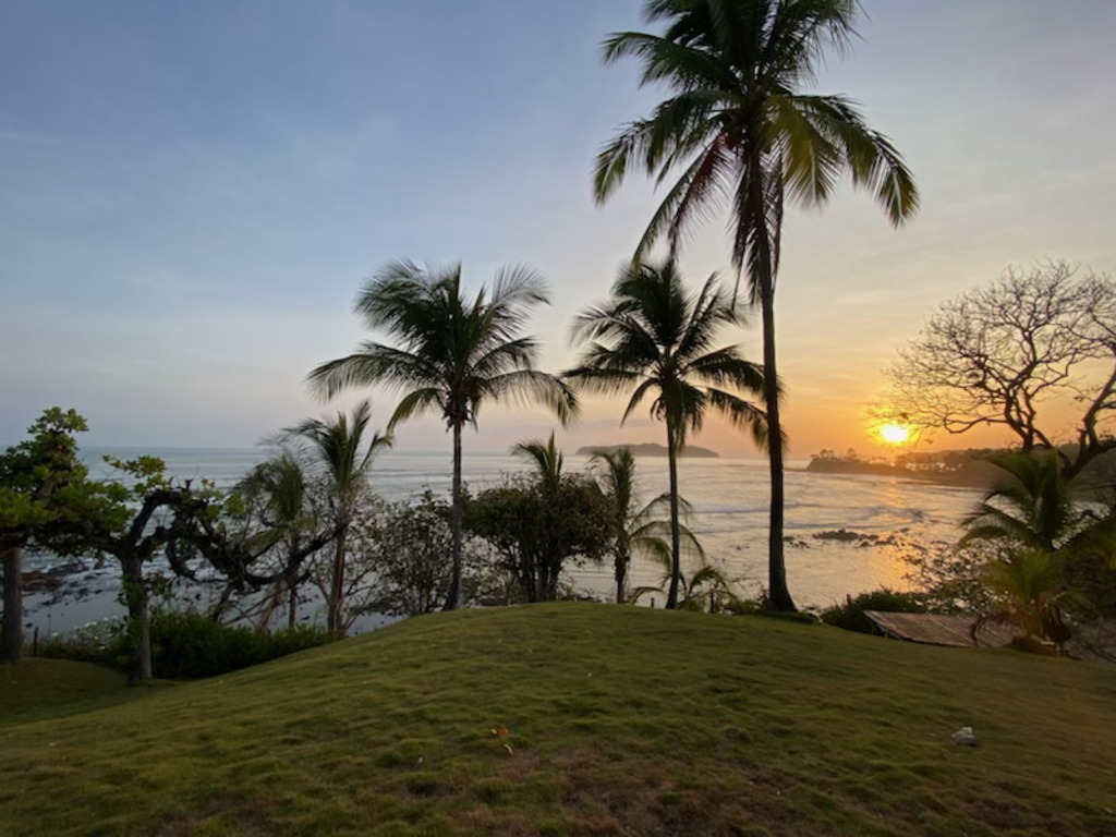 Sunset title image Santa Catalina Panama