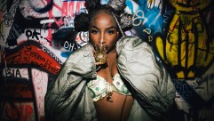 TeaMarrr Puts Her Own Spin On A ’90s Classic With Her ‘Teacup Commandments’ Performance For ‘UPROXX Sessions’