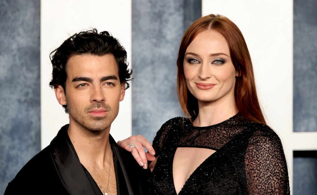 Sophie Turner et Joe Jonas ont rompu le silence après la demande de divorce