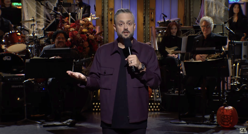 [WATCH] Nate Bargatze Was Shocked To Host 'SNL' In Monologue