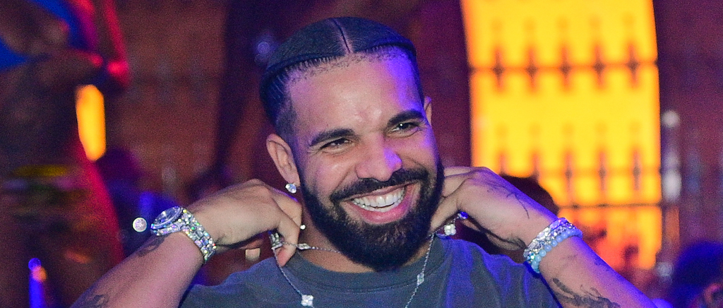 drake grinning