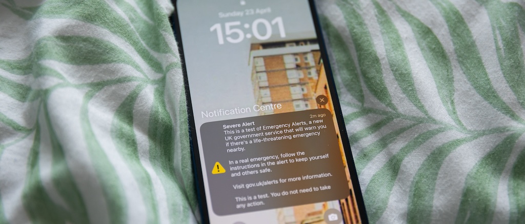 Emergency Alert Test iPhone