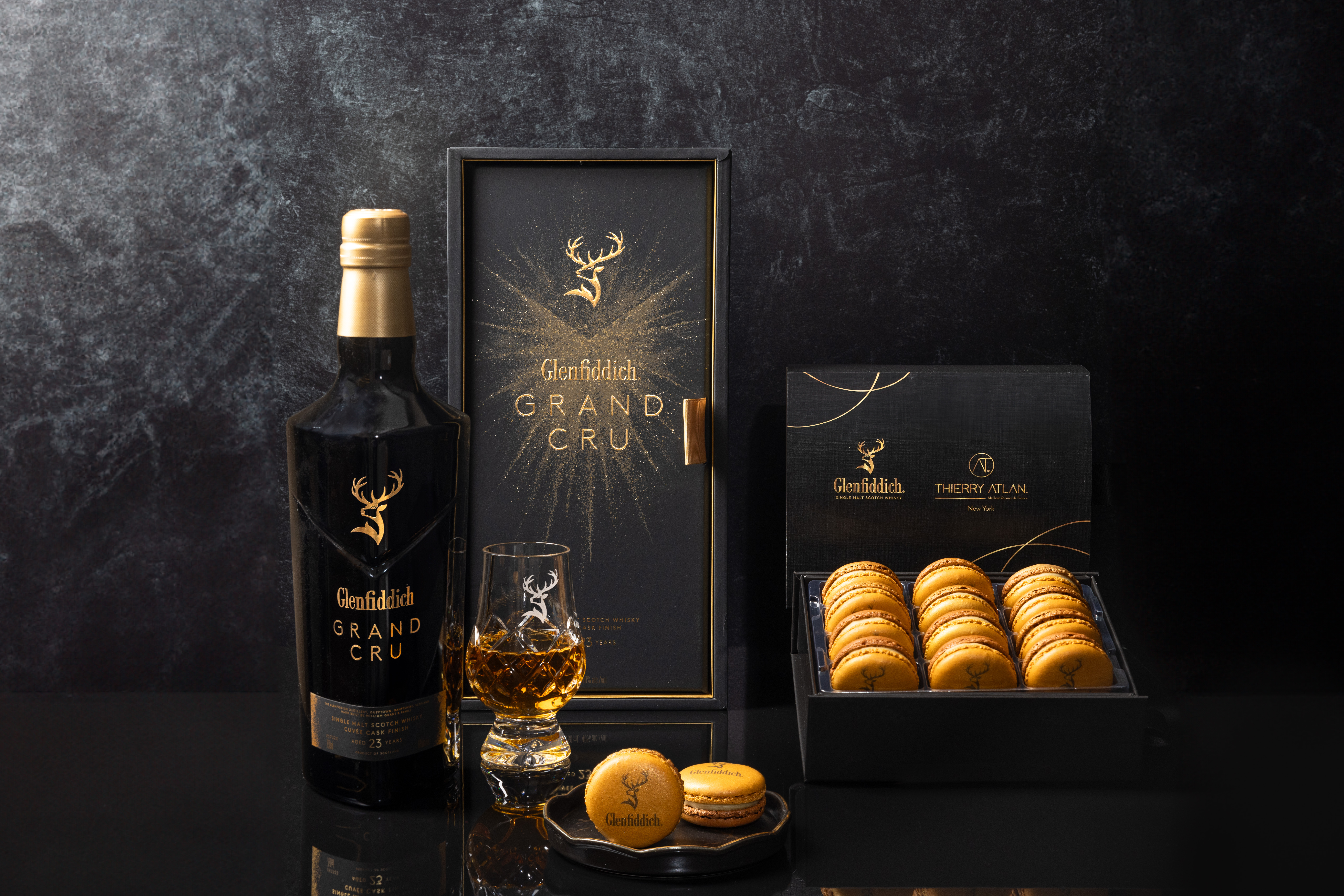 The Glenfiddich x Thierry Atlan Grand Cru Scotch Whisky-Infused Macarons