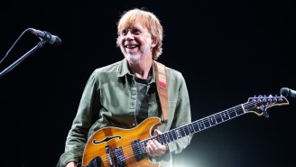 The Sphere Has Reportedly Rescinded Its Ban On The Bong-Hitting Phish Fan