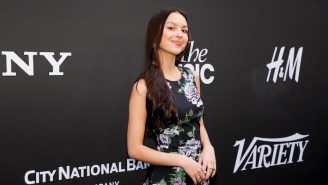 Olivia Rodrigo And Louis Partridge’s Gas Station Makeout Session Sure Seems To Confirm That They’re Dating