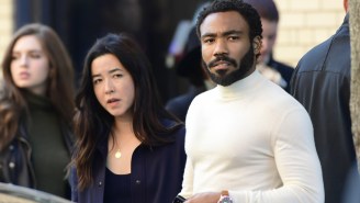 Maya Erskine Really Wanted To Be The One To Fart In Front Of Donald Glover During Amazon’s ‘Mr. & Mrs. Smith’
