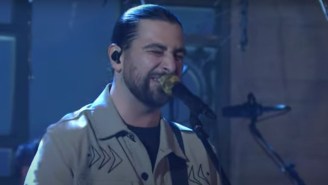 Noah Kahan Let Go Of His Vices In His ‘Saturday Night Live’ Debut Performance Of ‘Dial Drunk’