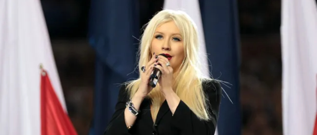 Christina Aguilera Super Bowl 2011