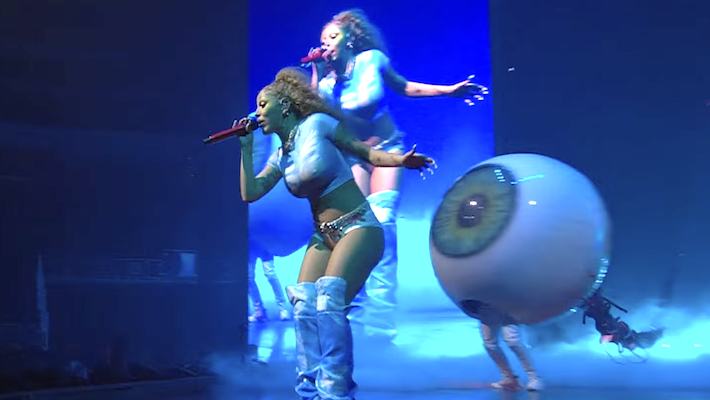 How To Watch Doja Cat’s ‘Scarlet Tour’ For Free #DojaCat