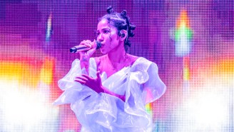 Jhené Aiko Gets Energy From The Center Of The Universe In Her Tender New Song, ‘Sun/Son’