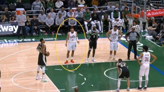 Max Strus Counted To 10 On His Hands While Giannis Antetokounmpo Shot A Free Throw