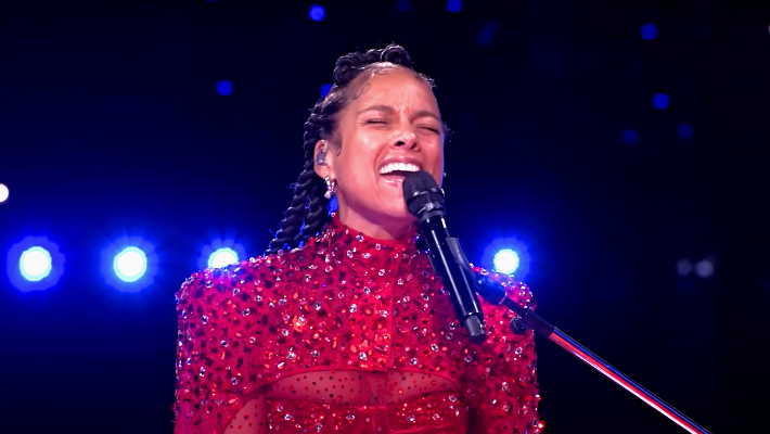 Fans Call Out The NFL For Correcting Alicia Keys’ Super Bowl Vocals