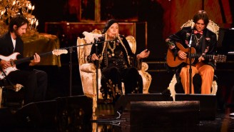 Joni Mitchell Had Somehow Never Performed At The Grammys Before Now, But She Finally Did This Year And It Was So Lovely
