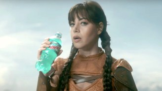 Aubrey Plaza’s Mountain Dew Super Bowl Commercial Includes A ‘Parks And Recreation’ Reunion