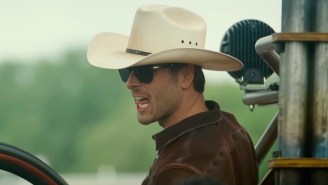 Glen Powell Is The ‘Tornado Wrangler’ In The Completely Absurd (And Cow-Free) ‘Twisters’ Trailer
