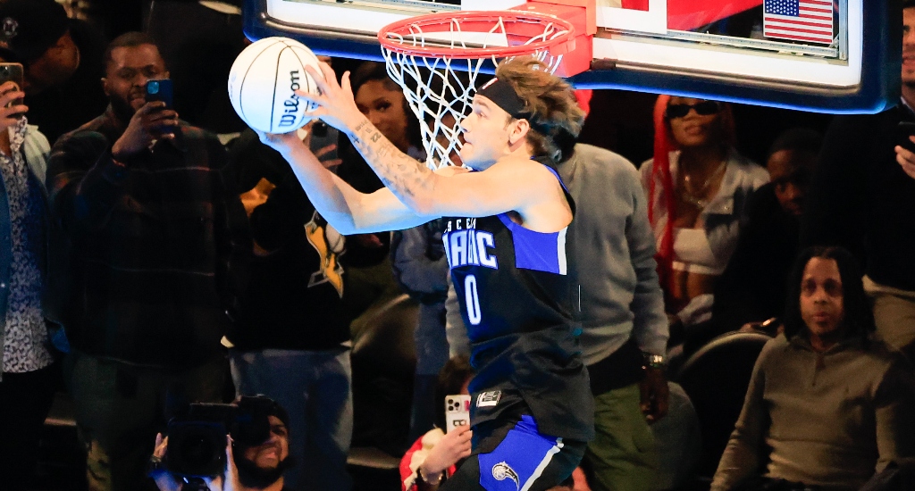 Watch all four Jaylen Brown dunks from the 2024 Slam Dunk Contest