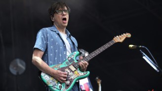 When Do Weezer’s ‘Voyage To The Blue Planet’ Tour Tickets Go On Sale?