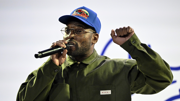 Will Schoolboy Q Release A ‘Blue Lips’ Deluxe Album?