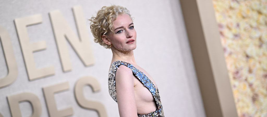 julia garner silver surfer