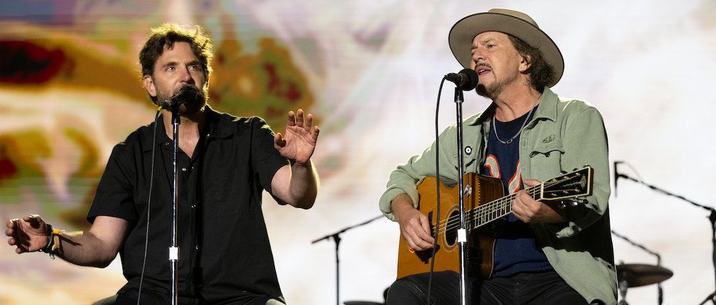 bradley cooper eddie vedder 2024 BottleRock Napa Valley