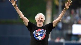 Dead & Company Went All In On Honoring Grateful Dead Superfan Bill Walton At Their First Show Since His Death