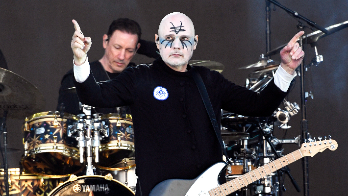 Smashing Pumpkins 'Don't Care' About Fans' Setlist Demands - Vimarsana News