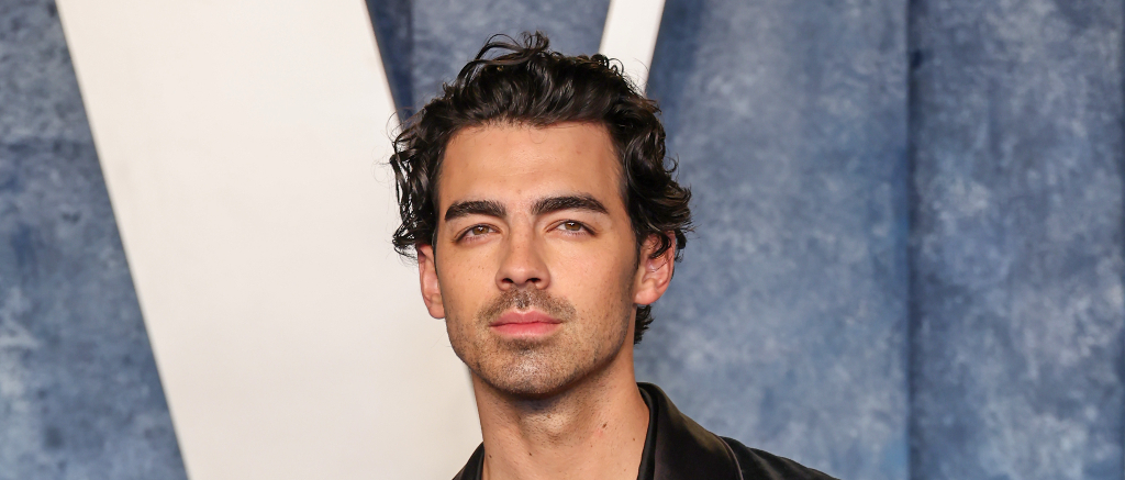 Joe Jonas 2023 Vanity Fair Oscar Party (1024x437)