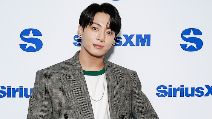 B★VERSE 福岡　JUNG KOOK Jung Kook 3D (Alternate Version) MV (100% Jungkook) - YouTube