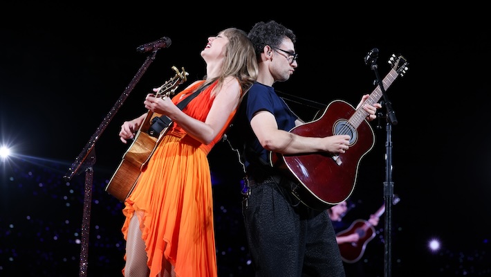 Jack Antonoff Just Stoked The Taylor Swift Rumor Mill By Posting A Photo Of Her With Sounwave In The Studio