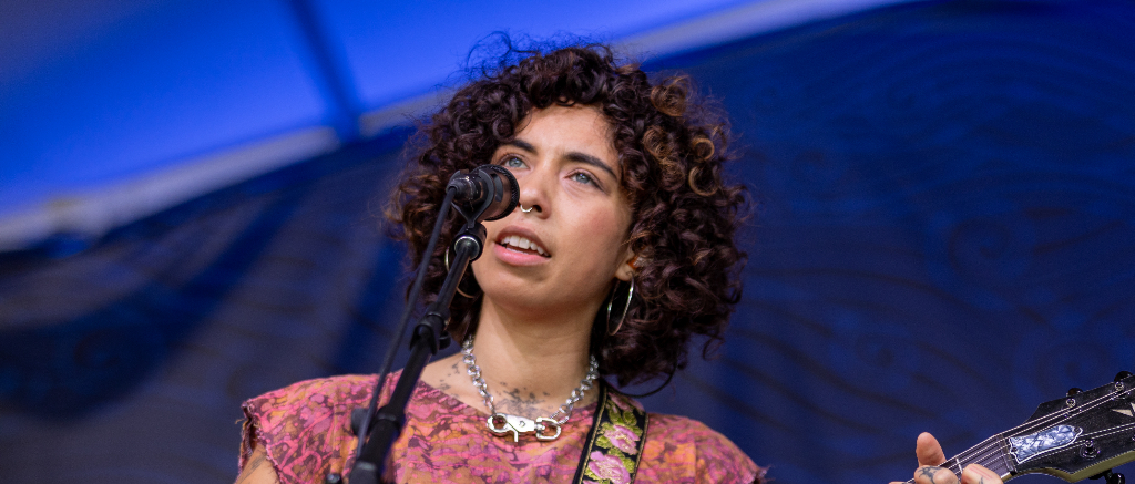 Indigo DeSouza Newport Folk Festival 2023 (1024x437)