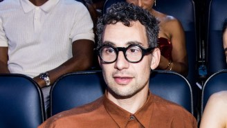 Jack Antonoff Is All Sarcasm After He Wore Earplugs During Katy Perry’s VMAs Performance And Was Criticized For It