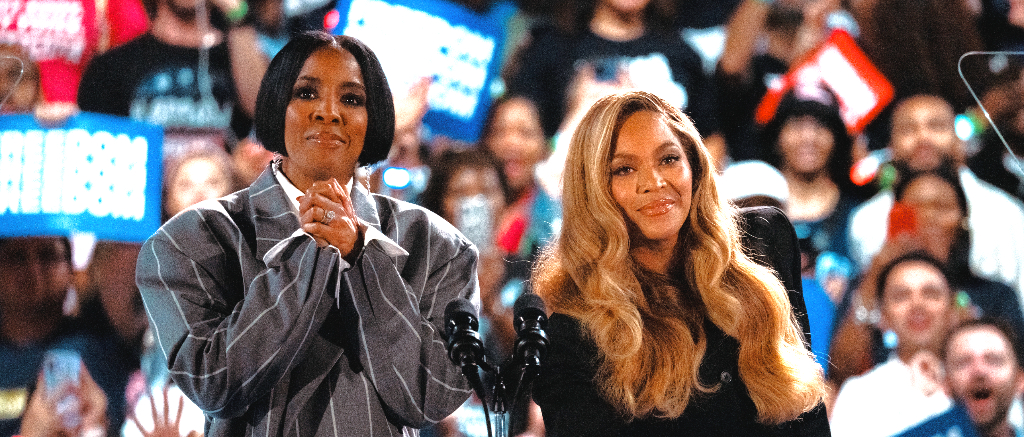 Kelly Rowland Beyonce Kamala Harris Houston Rally 2024 (1024x437)