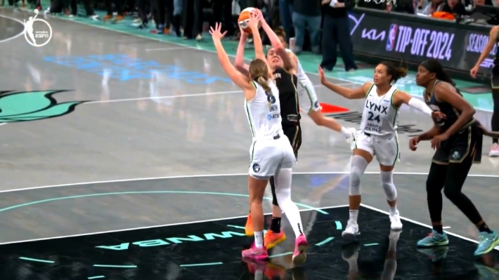 LeBron James Hated The Foul Call That Let Breanna Stewart Send Game 5 Of The WNBA Finals To Overtime