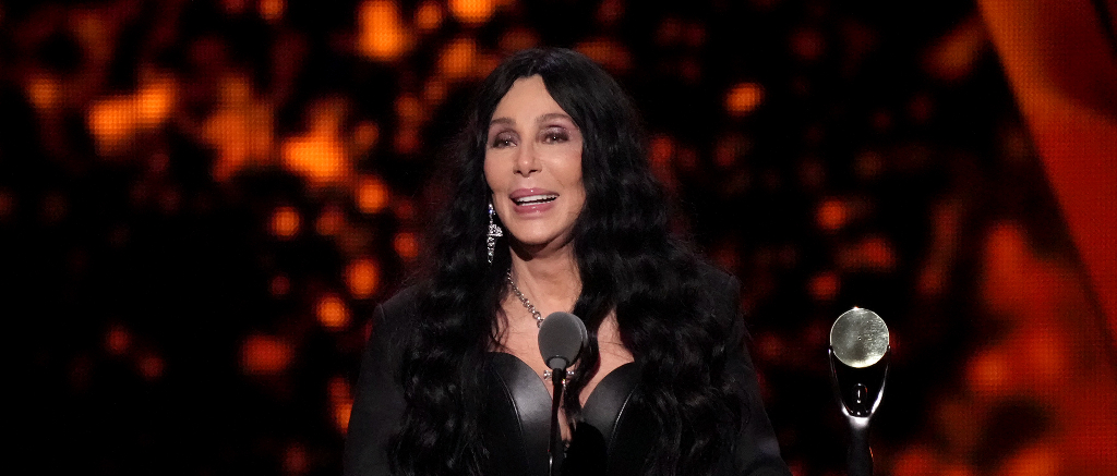 Cher 2024 Rock & Roll Hall Of Fame (1024x437)