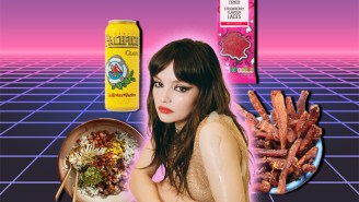 Lauren Mayberry Tells Us Why Her Tour Bus Stinks And Shares Her Favorite Snack Foods